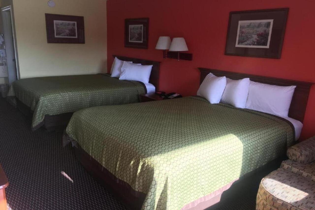 Budget Inn & Suites Hawkinsville エクステリア 写真