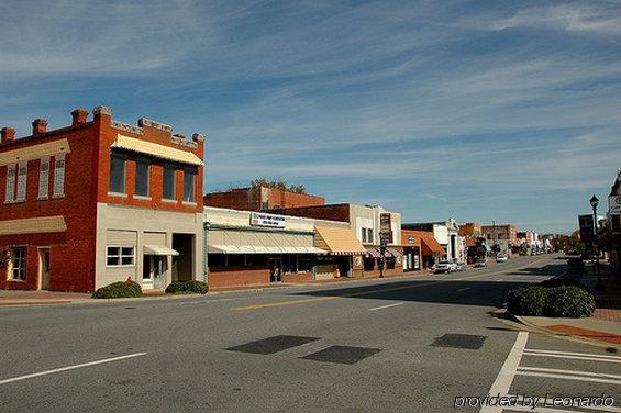 Budget Inn & Suites Hawkinsville エクステリア 写真